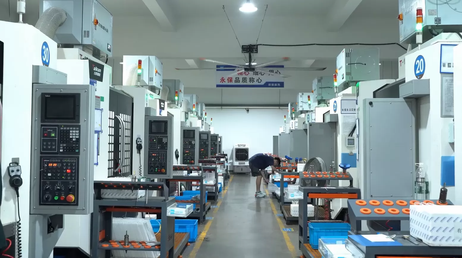 Alphacool's Heat dissipation technology with Taikan Machine - 翻译中...