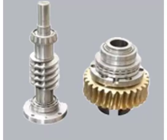 Máy tiện ngang CNC