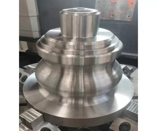 Máy tiện đứng CNC