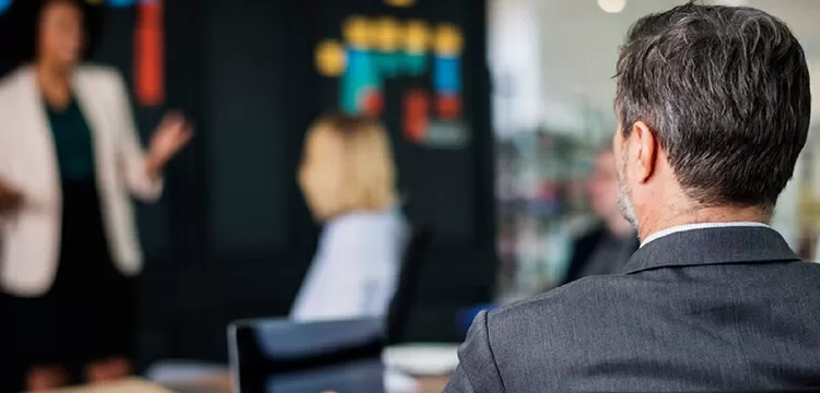 Đại diện bán hàng ở nước ngoài